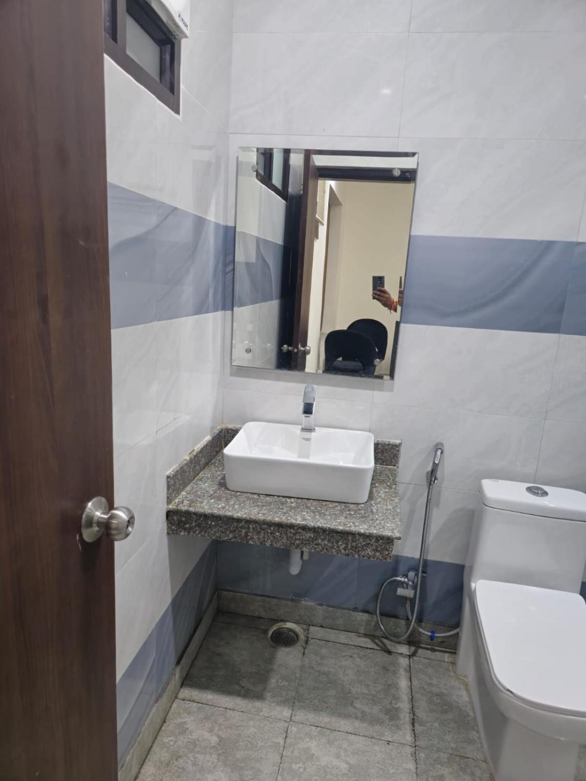 Satya Residency Hotel Katra  Buitenkant foto