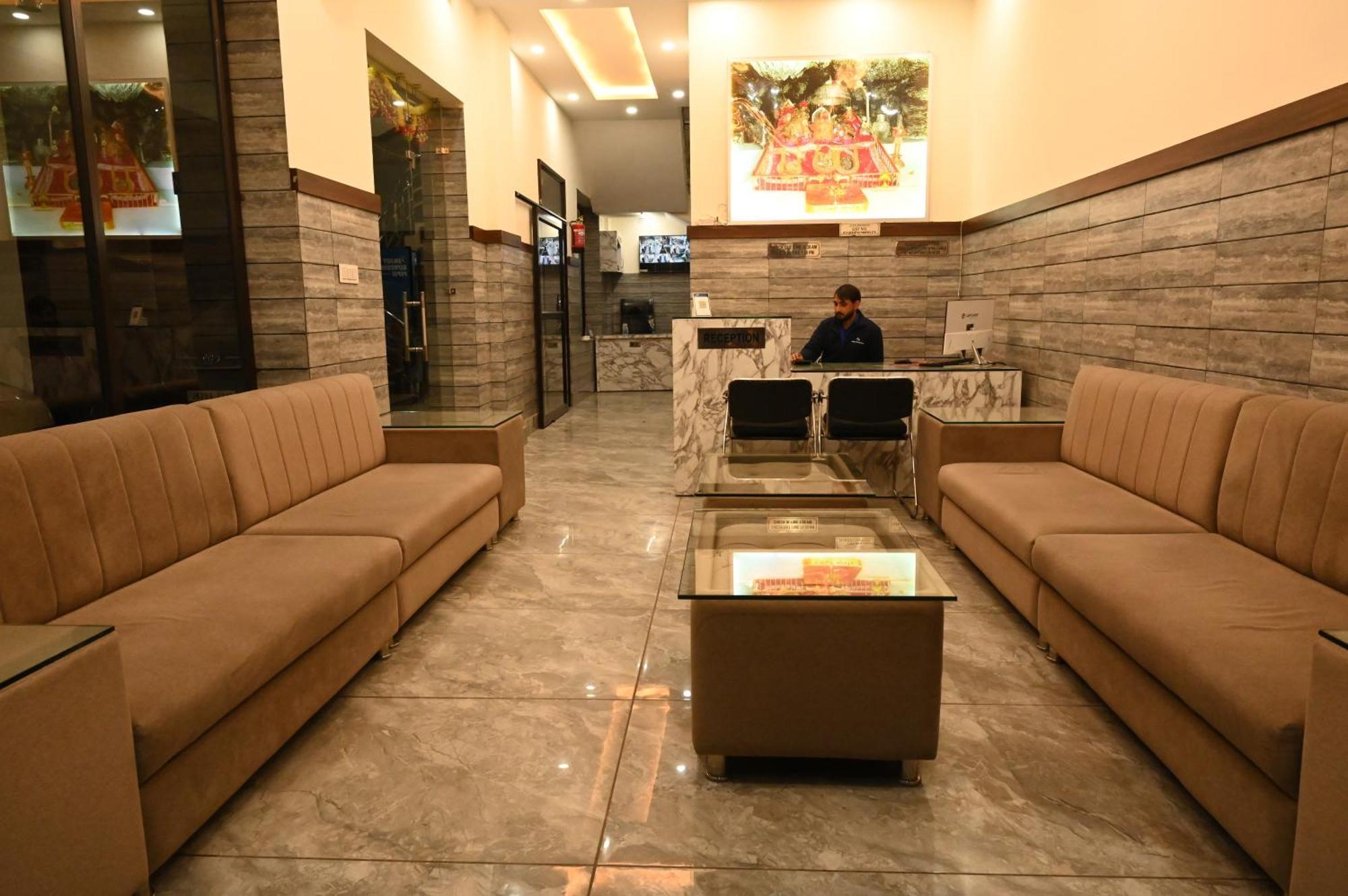 Satya Residency Hotel Katra  Buitenkant foto